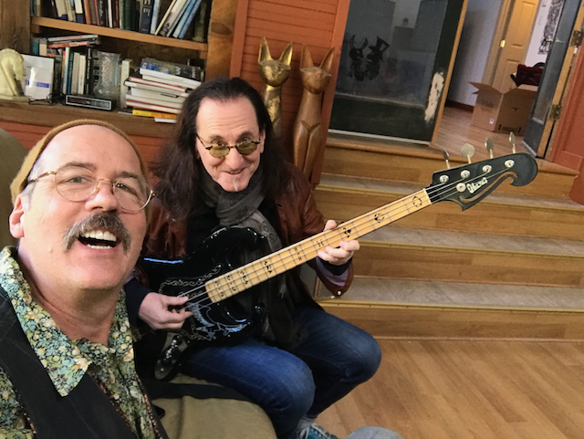 Krist w/ Geddy Lee.